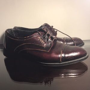 Vintage sole tech dress shoes